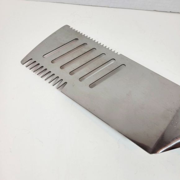 Sturdy Large BBQ Spatula Serrated Knife Tenderizer & Bottle Opener in ON… - Picture 2 of 10